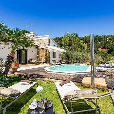 Villa Rocca 6 *